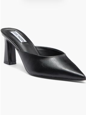 Steve Madden Emmie Pointed Toe Mule in Black